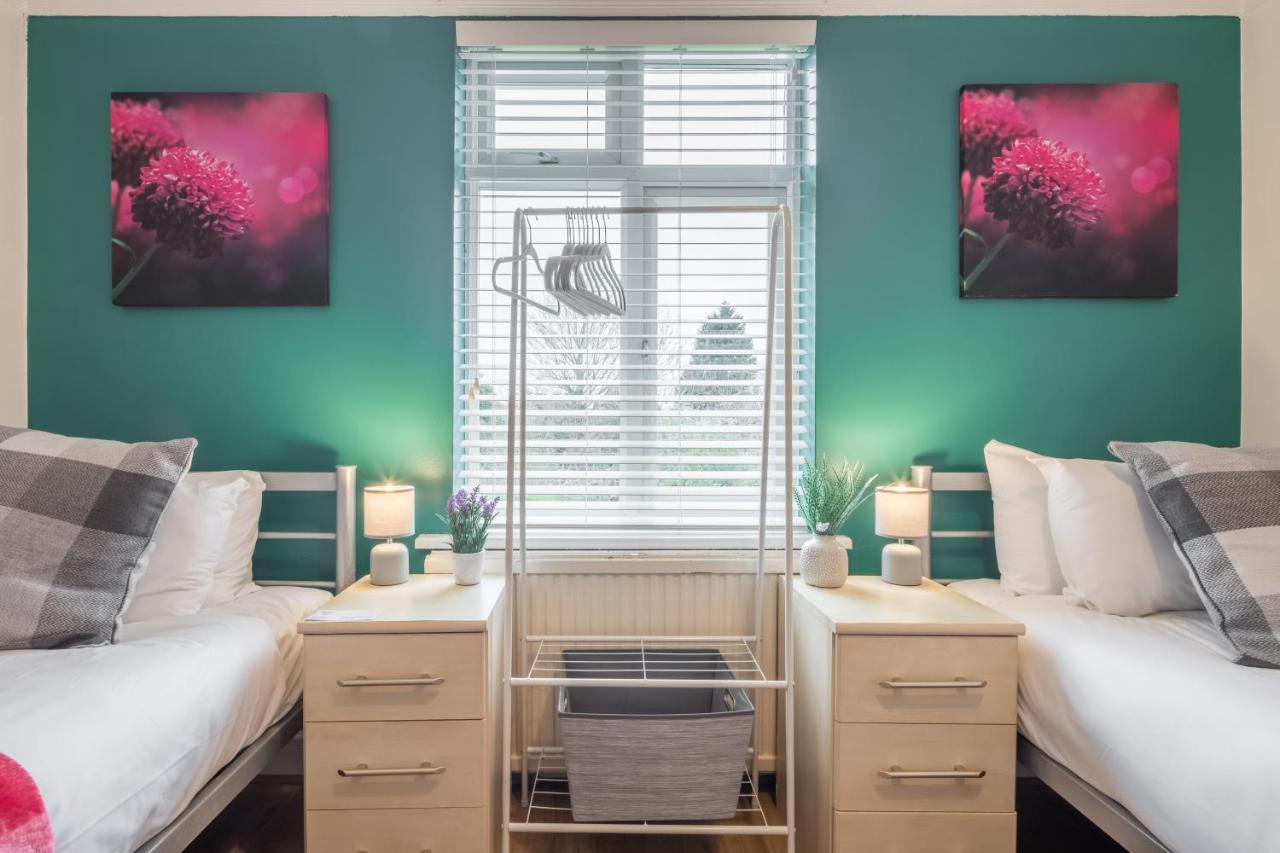 Private Room 6 With Kitchenette By Cb Stays No Minimum Stays CBG Exteriör bild
